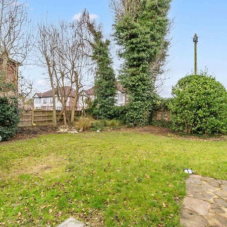 Studio Cottage With Shared Garden - 3Min To Bus Stop Manchester Exterior photo